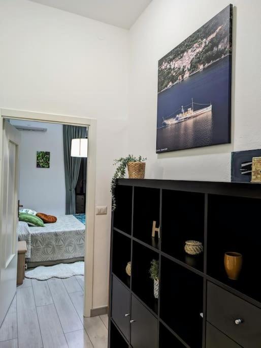 Bright Flat Just 10 Minutes From The City Centre 科莫 外观 照片