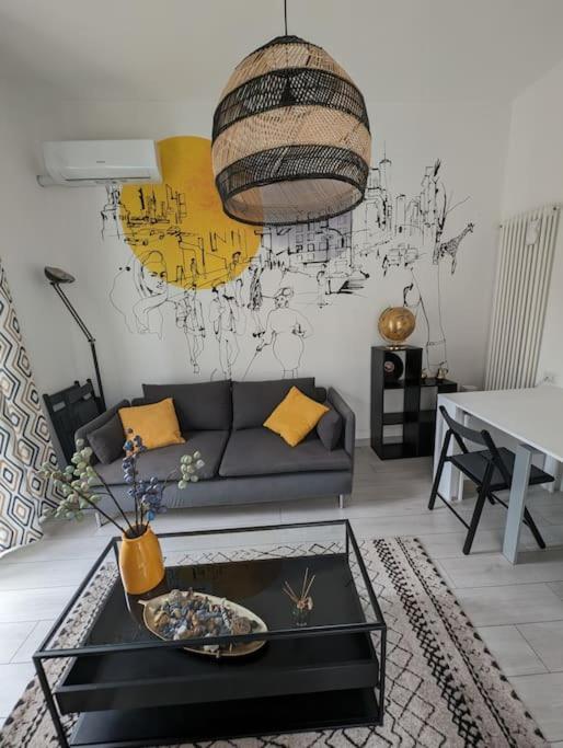 Bright Flat Just 10 Minutes From The City Centre 科莫 外观 照片