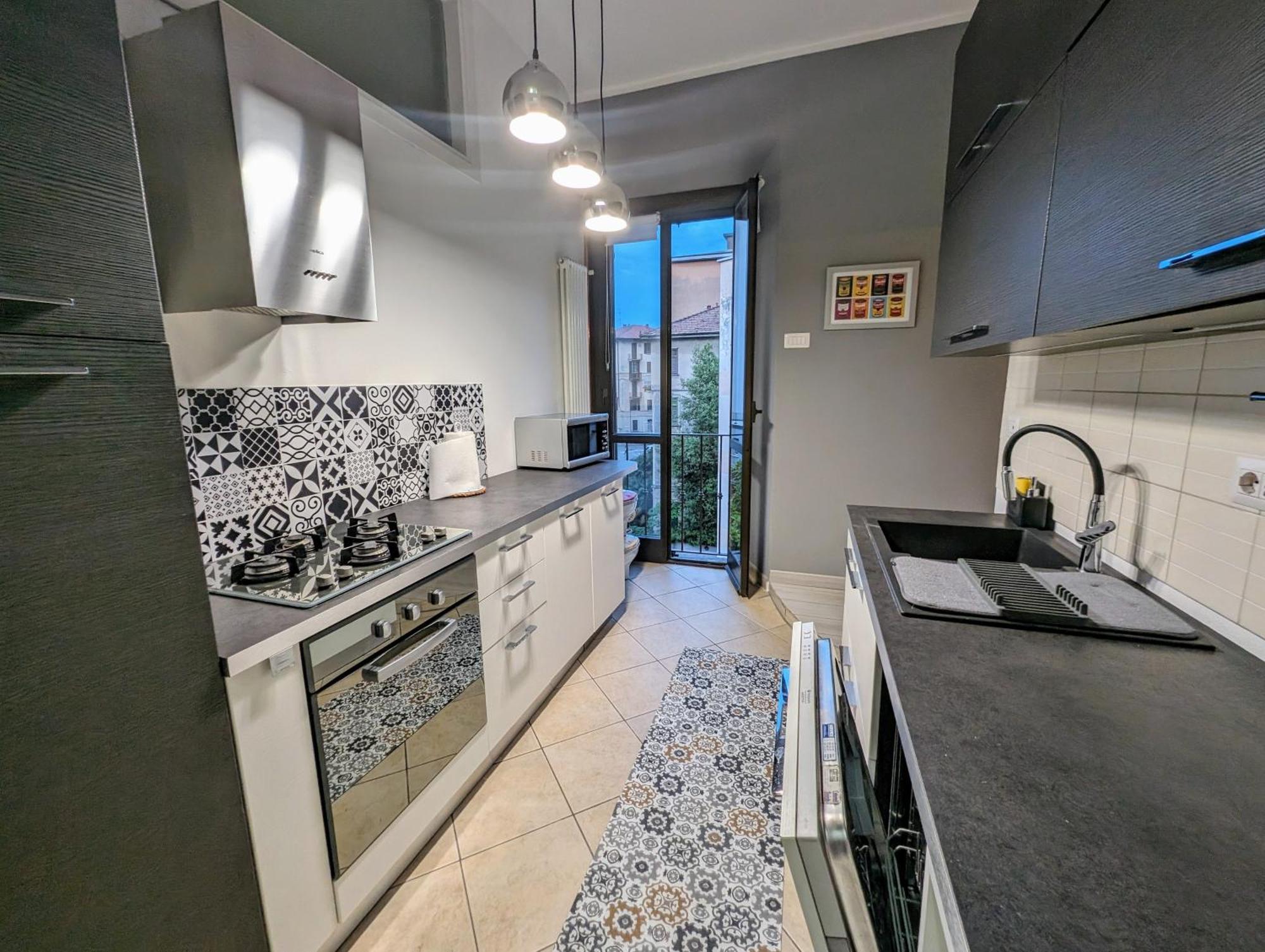Bright Flat Just 10 Minutes From The City Centre 科莫 外观 照片